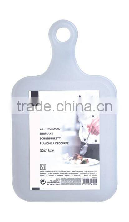 Useful rectangle plastic cutting board with handle