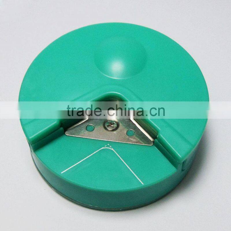 Quality 7cm manual plastic round corner card cutter