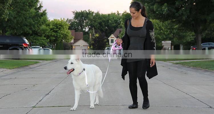 R1957H Hands Free Nylon Dog Leash Dog Lead Dog Jogging Leash With Waste Bag Collector