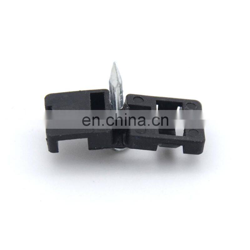 MT-1761 Fiber Optic Cable Clip With Concrete Nail For Fibers FTTH