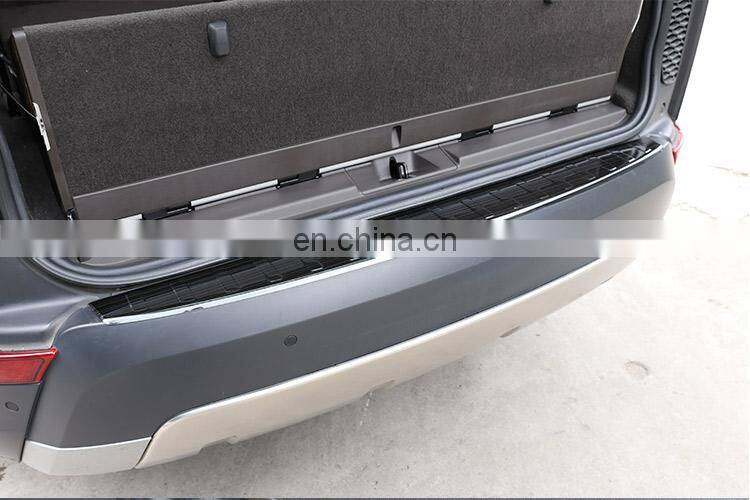 Black Stainless Outside Rear Tail Door Sill Scuff Threshold Protector Cover Plate For Land Rover Discovery 5 L462 2017 2018 LR5
