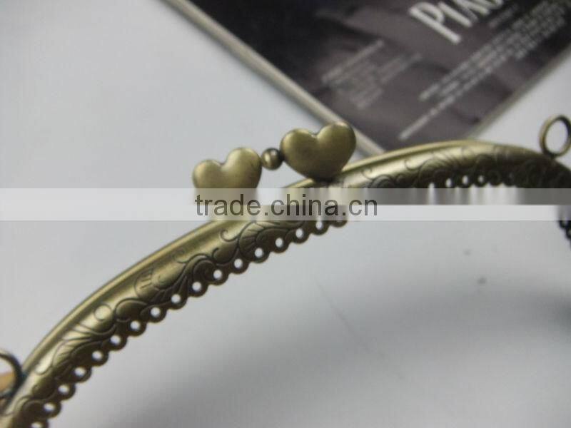 NEW!Antique Brass Metal Vintage Sewing DIY Frame China Direct Supplier Purse Frame With Clasp