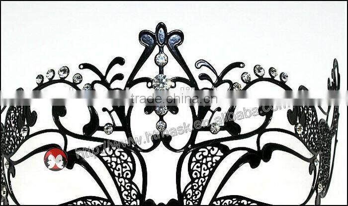 Hot Sell Wholesale Filigree Metal Venetian Man Masquerade Party Masks With Crystals
