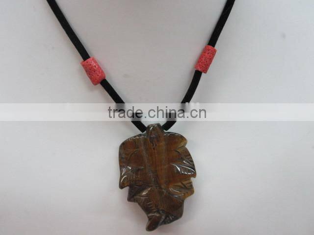 Fittings gemstone for female jewellery chrysoprase and coral pendant