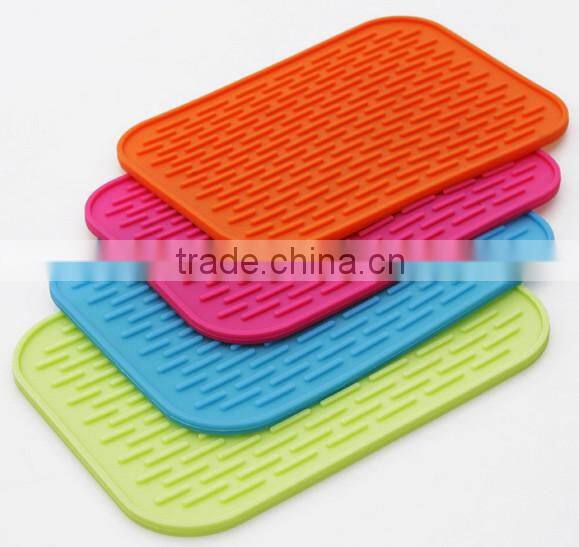 Multifunctional silicone pot holder tableware holder
