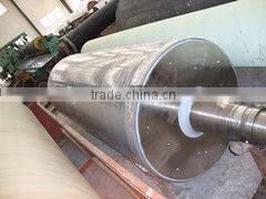 Lump-breaker roll for paper machine