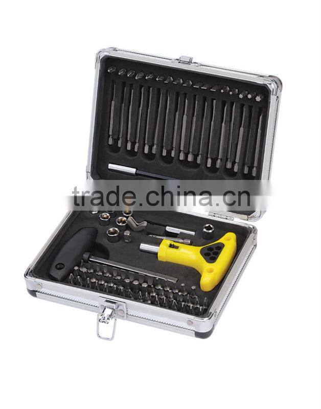 T-handle screwdriver bit set