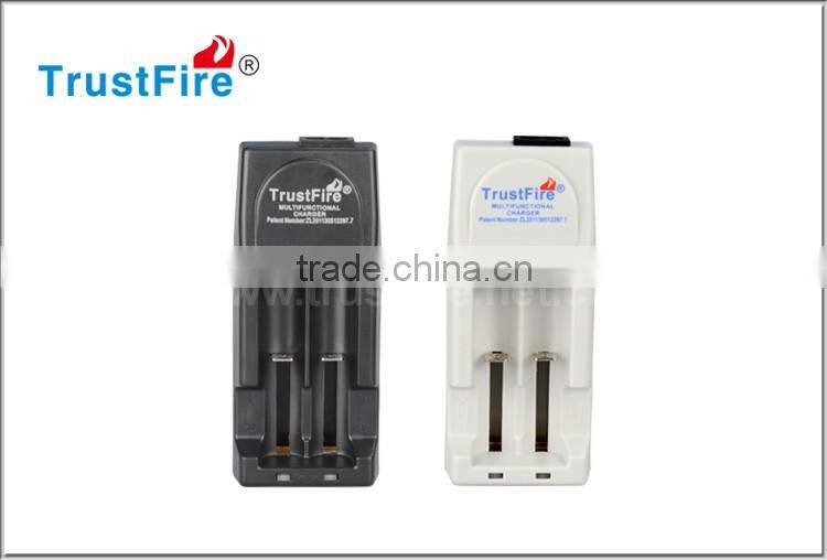 wholesales Charger TR-001 TrustFire automatic battery charger 18650 battery charger US,Aus,UK and EU Plug