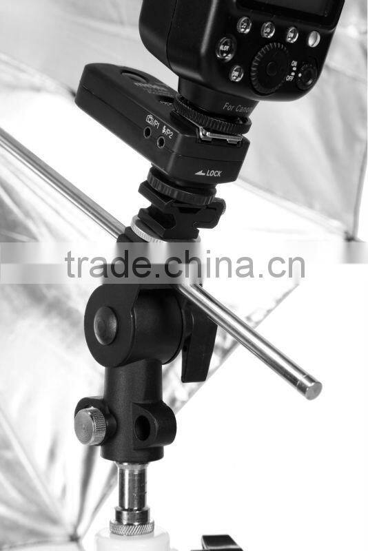 Full-function camera flash lamp D-shape hot shoe socket bracket for flash trigger light stand and umbrella