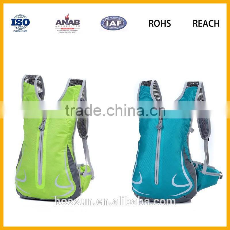 2016 Warmly Welcome Fantastic Waterproof Custom Hiking Backpack