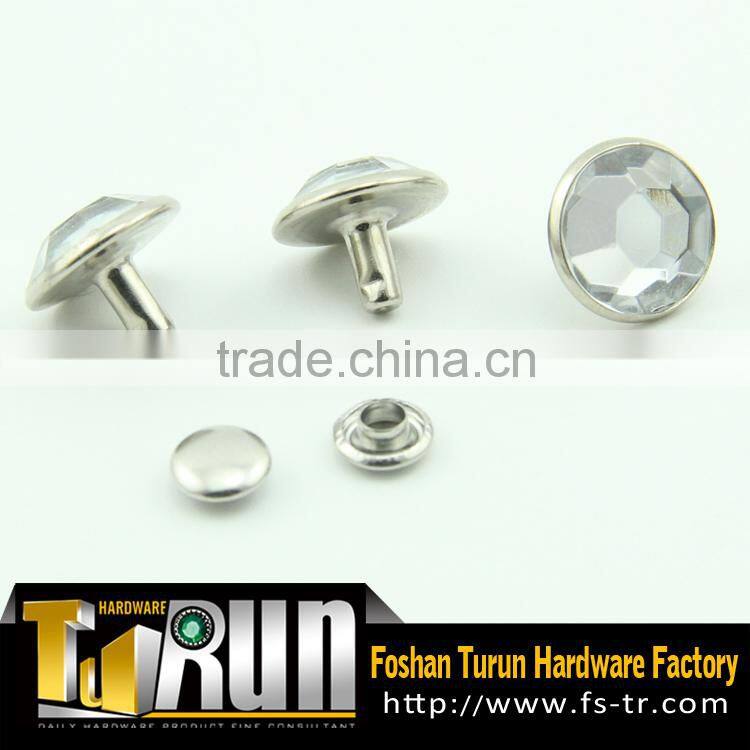 Made in china crystal silver rivet