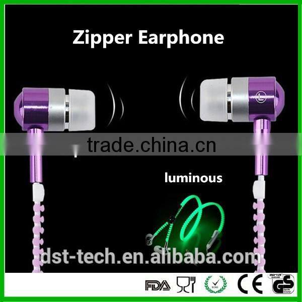 Cheap zipper glow in dark earphone for mobile phone PC