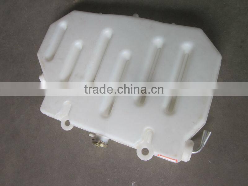 sinotruck parts expansion tank WG9112530333,howo shacman truck parts expansion tank