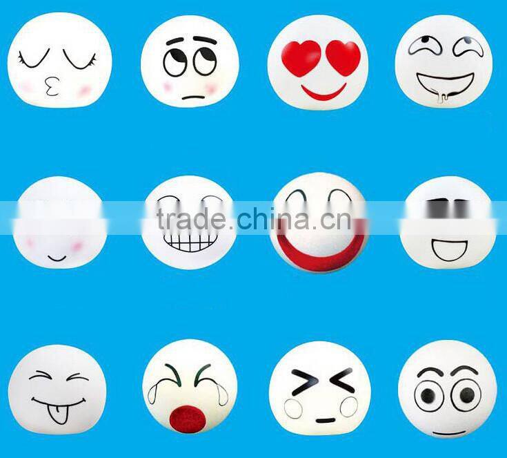 Supply creative fashion Colorful QQ expression lamp / Night Light