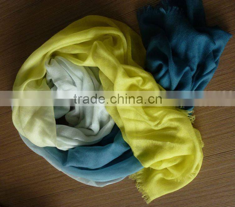 women worsted dyeing and finishing shawl