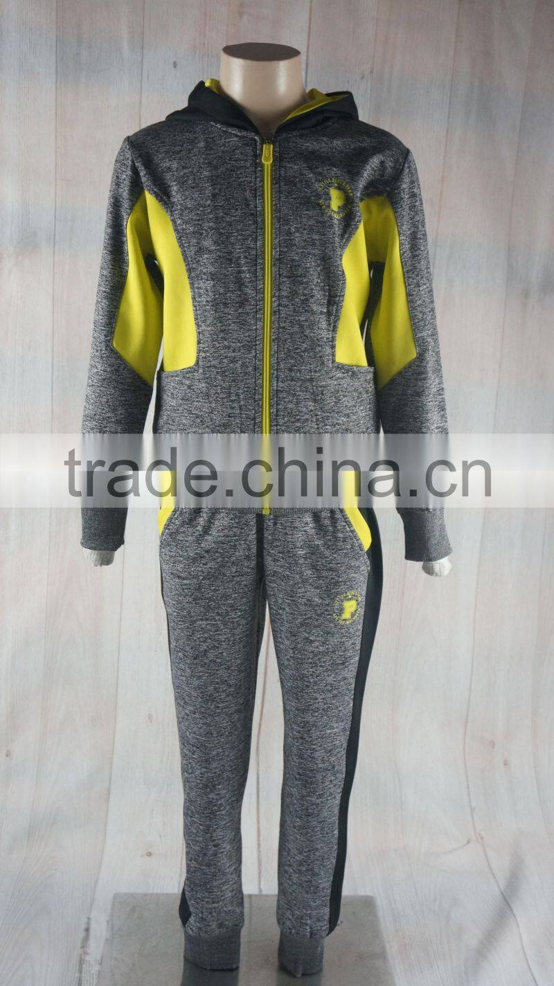 2017 New design wholesale girls sets made in China