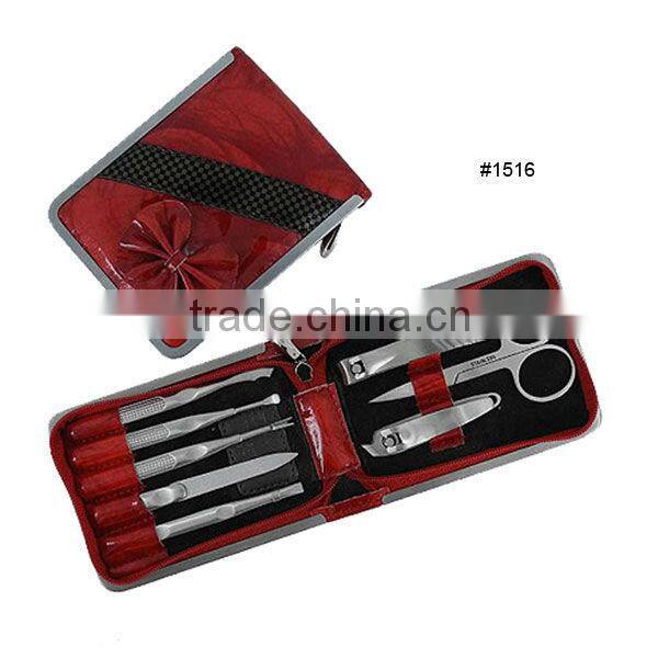 Pretty nice manicure set with bow girls manicure kit