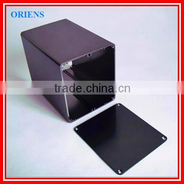 White Box, Aluminum Sheet Paint and Decorate