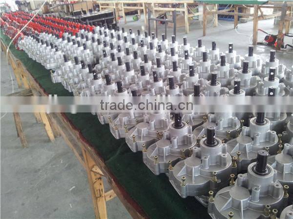 Luxury style gasoline grass trimmer