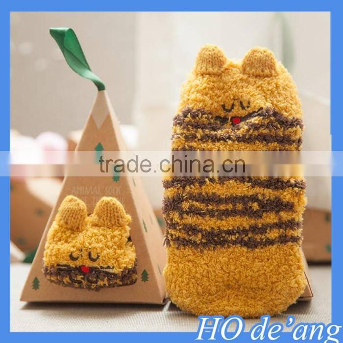 Silicone non-slip baby socks embroidery three-dimensional cartoon coral velvet gift box baby socks floor socks MHo-199