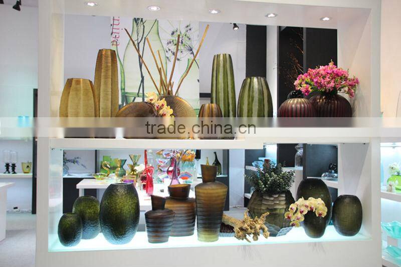 Unique engraved red glass vases for wedding decoration