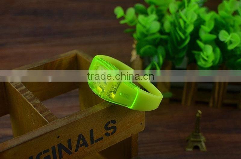2016 China Wholesale Amazing LED Sound Bracelet,led bracelet control dmx