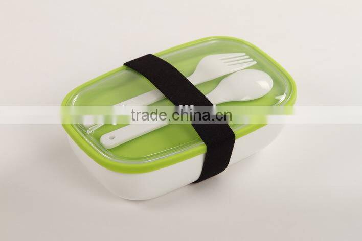 BPA free plastic lunch box with silicone inner lid for Children