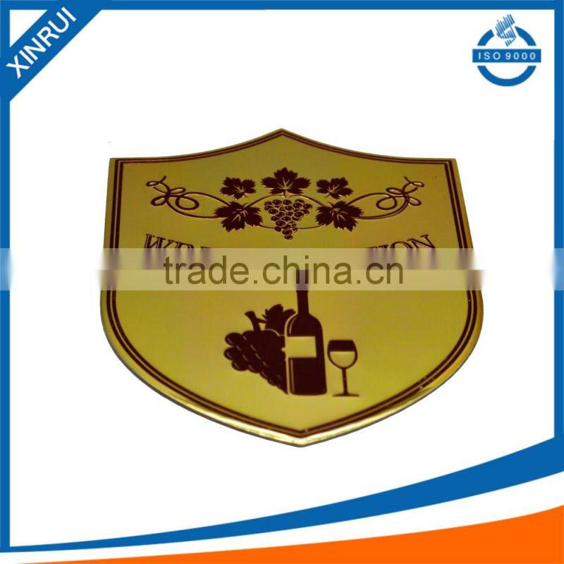 Promotional custom metal wine badge for AUS and Fr.