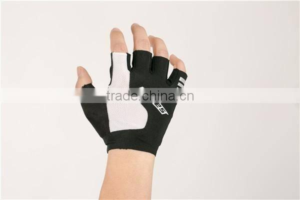 Cheap New bicycle racing gloves