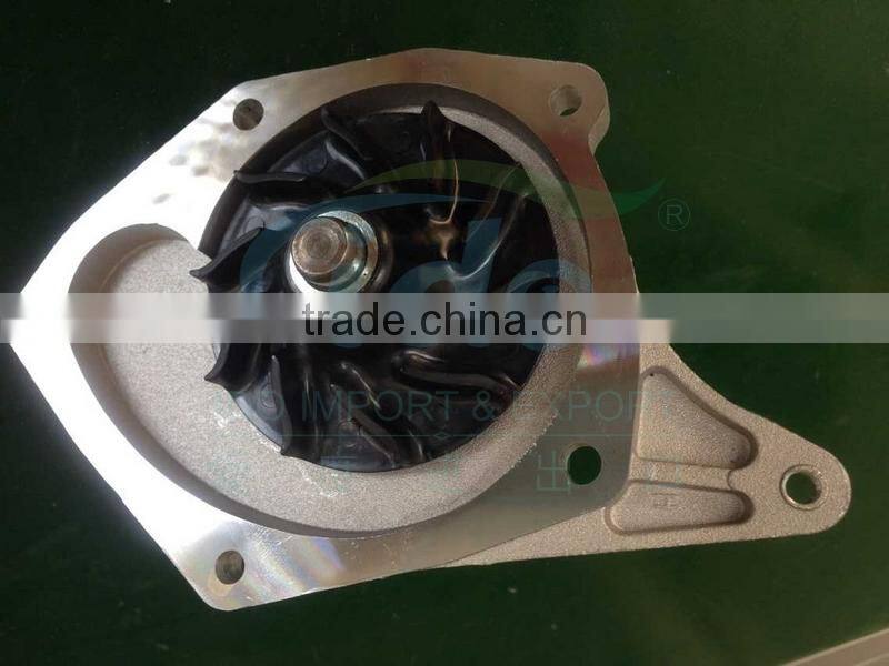 Auto engine parts car water pump for Renault Clio 7701475995 7701478031