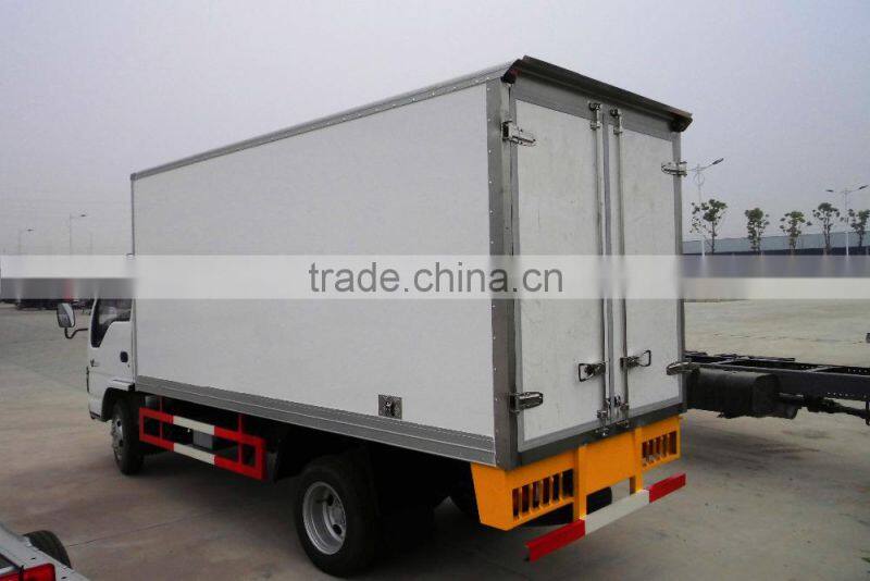 Janpanese 4x2 refrigerator truck