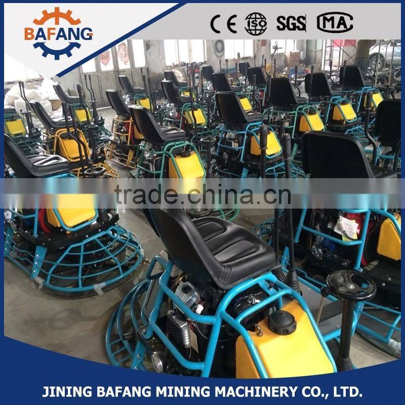 Driving type wet concrete trowelling machine
