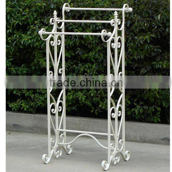 Decorative wrought iron bath towel rack