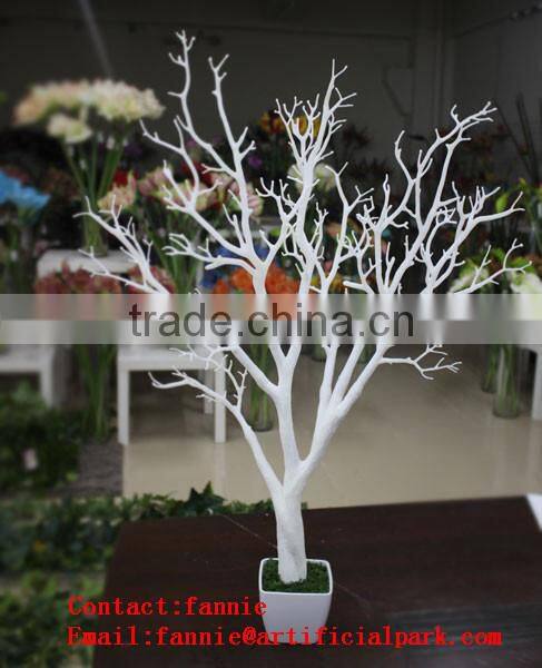 2015 Guangzhou new wholesale life size artificial trees for wedding table decoration