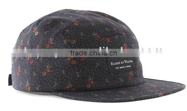 Flat brim baseball hat woven label custom 5 panel cotton hat