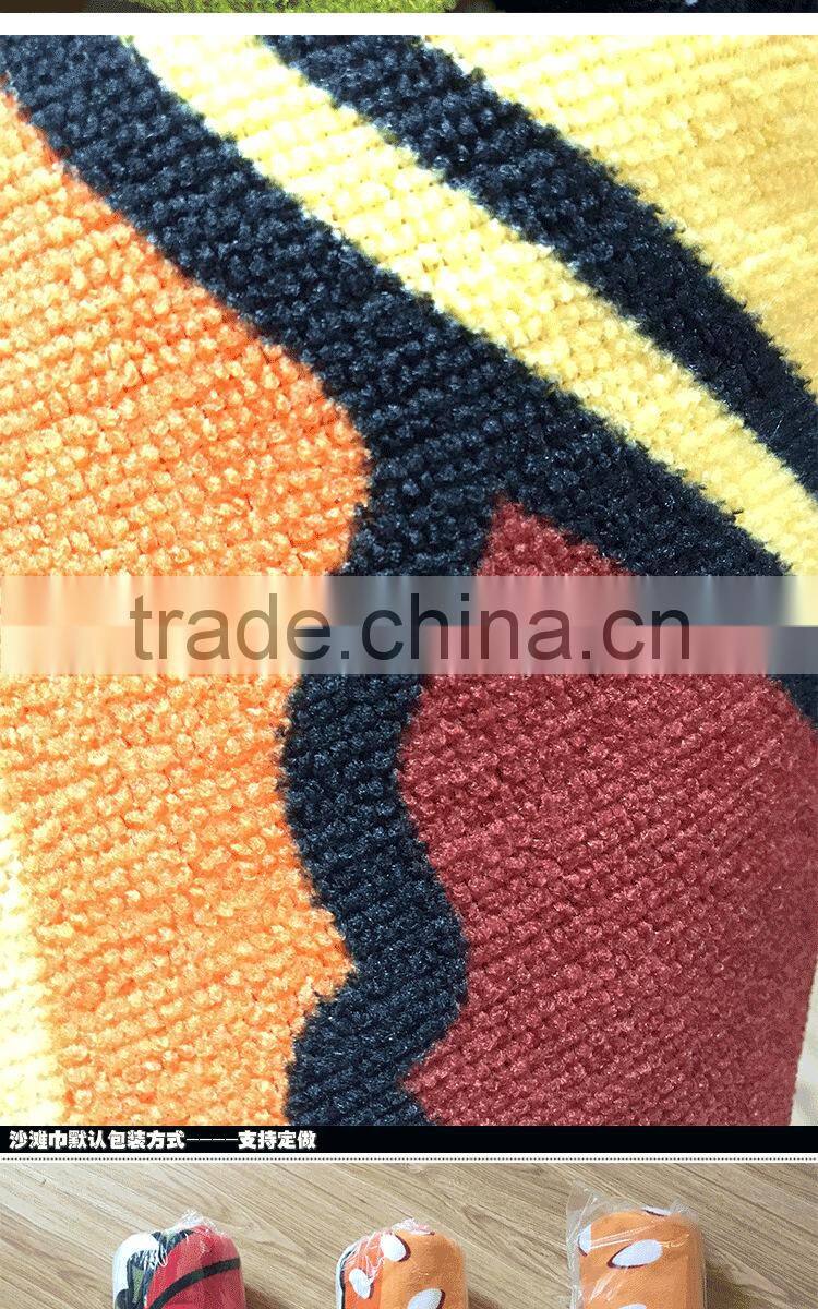 Microfiber screen print round beach blanket