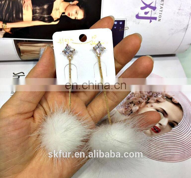 Factory wholesale high quality real mink fur small ball earrings for women