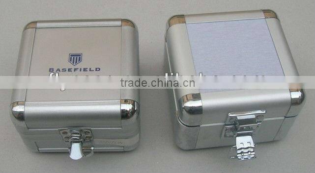 aluminum watch storage case with pillows wristwatch box