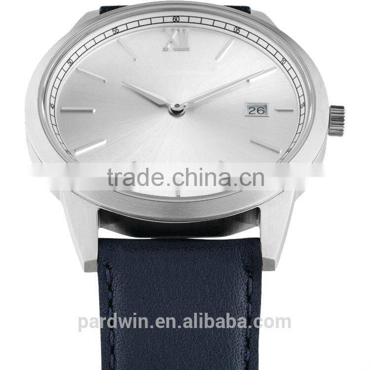 2 Hands watch movement with date function PVD stainless steel case and buckle 5ATM water resistant smooth navy leather strap