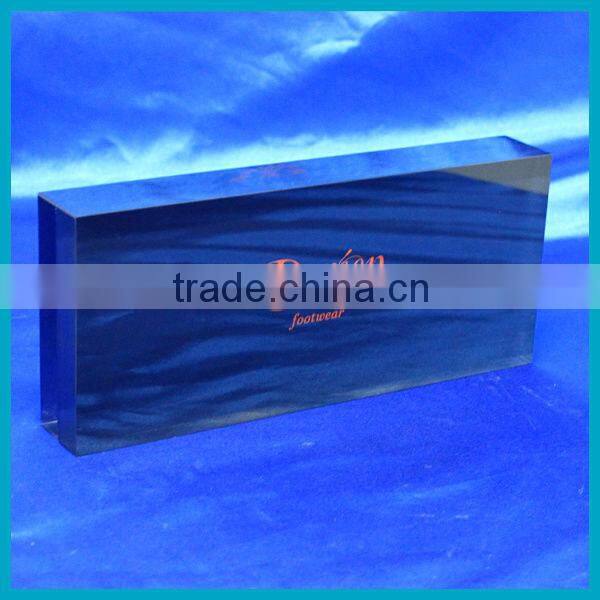 acrylic plaques stand