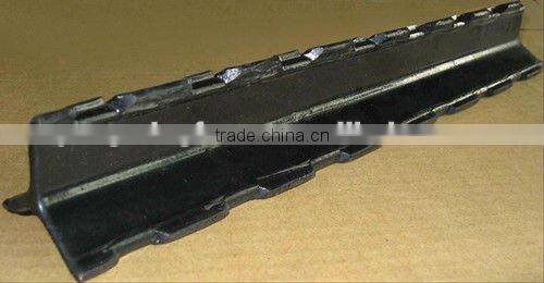 Security of forestry fence with Y post