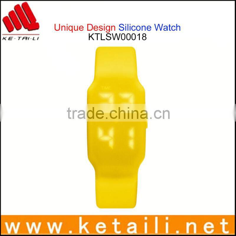 China Unique Design Cheap Silicone Wrist Watch Factory Supply Manufacturer