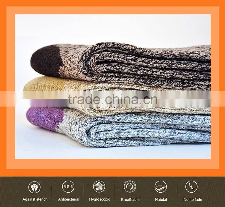 Hot sale 56N heavy gauge merino wool outdoor socks/custom sock
