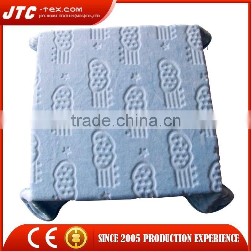 Products sell like hot cakes lightweight flannel blanket baby made in China