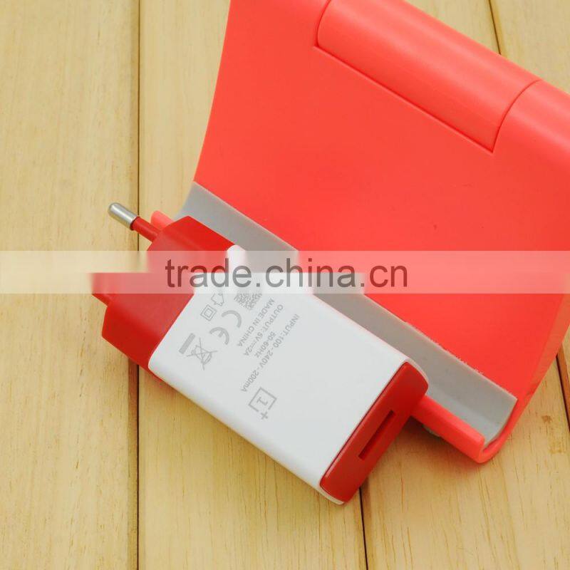 Most professional new design with ROSH certified dual port usb wall adapter suitable for all cell phone charger