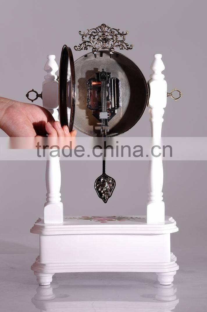 Cheap European Style Home Furniture Antique Desktop Wood Clock