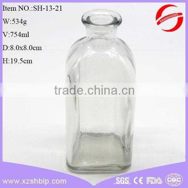 Hot sale square shaped empty aroma reed diffuser glass bottles with cork decorative glass jar for home