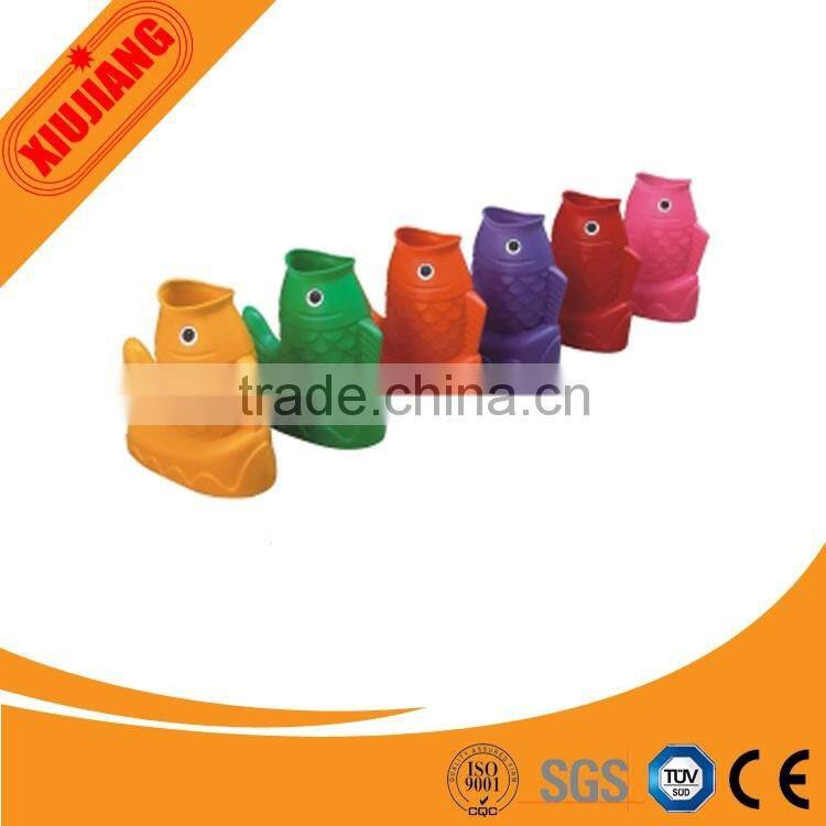 Hot sale practical and high quality Cartoon drawing design plastic trash can