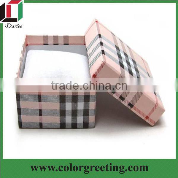 Factory customized design cardboard garment packaging