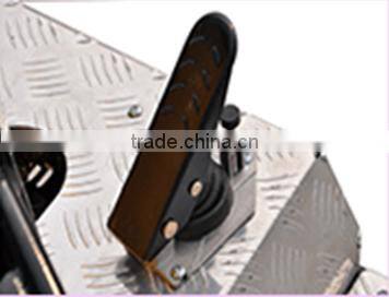 Driving type concrete finishing machine